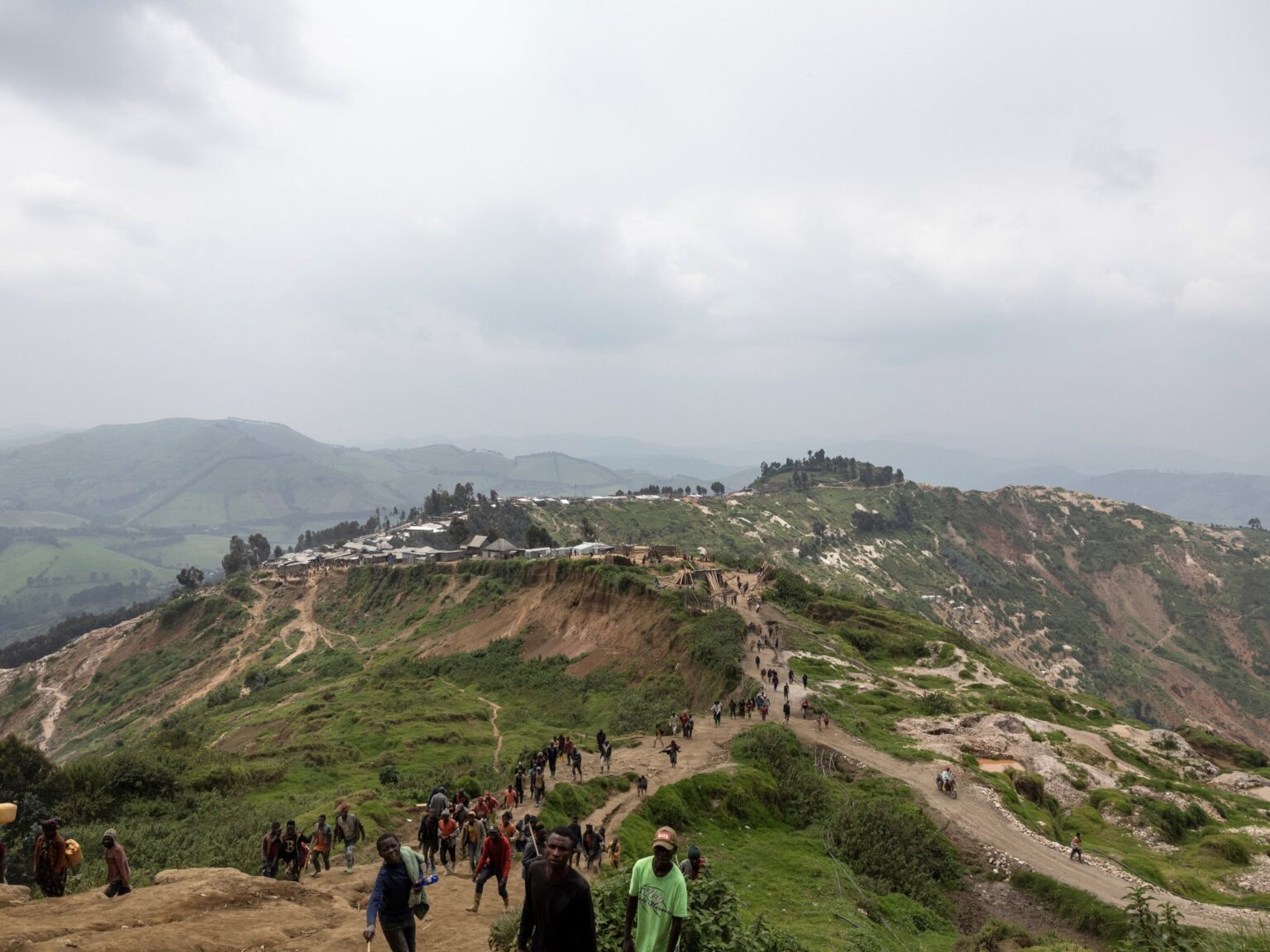 US sanctions DR Congo armed group over illicit mining, ceasefire tested