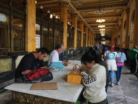 Mexico to suspend package shipments to US as tariff exemption set to expire