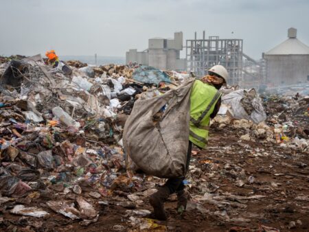 Ghana’s waste pickers brave mountains of plastic – and big industry
