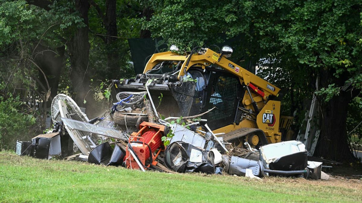 homeless encampment gets destroyed