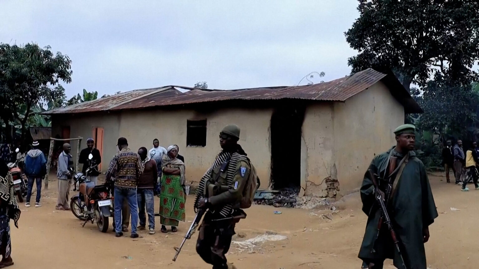 ISIL-backed rebels kill dozens in a week of attacks in DR Congo