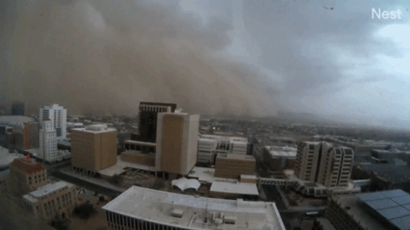 Towering dust storm sweeps across Phoenix