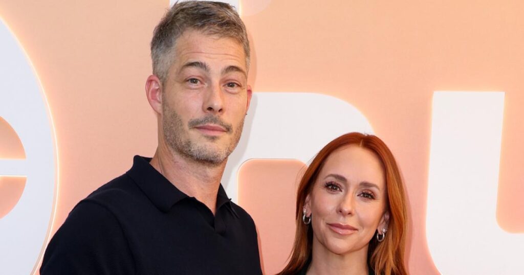 Jennifer Love Hewitt and Husband Brian Hallisay Enjoy Rare Red Carpet Date Night
