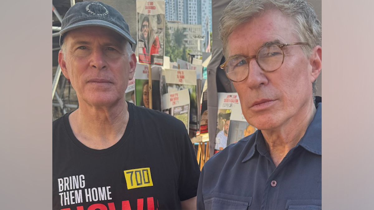 Gray Palkot with released hostage Keith Siegel in Tel Aviv September 2025Â