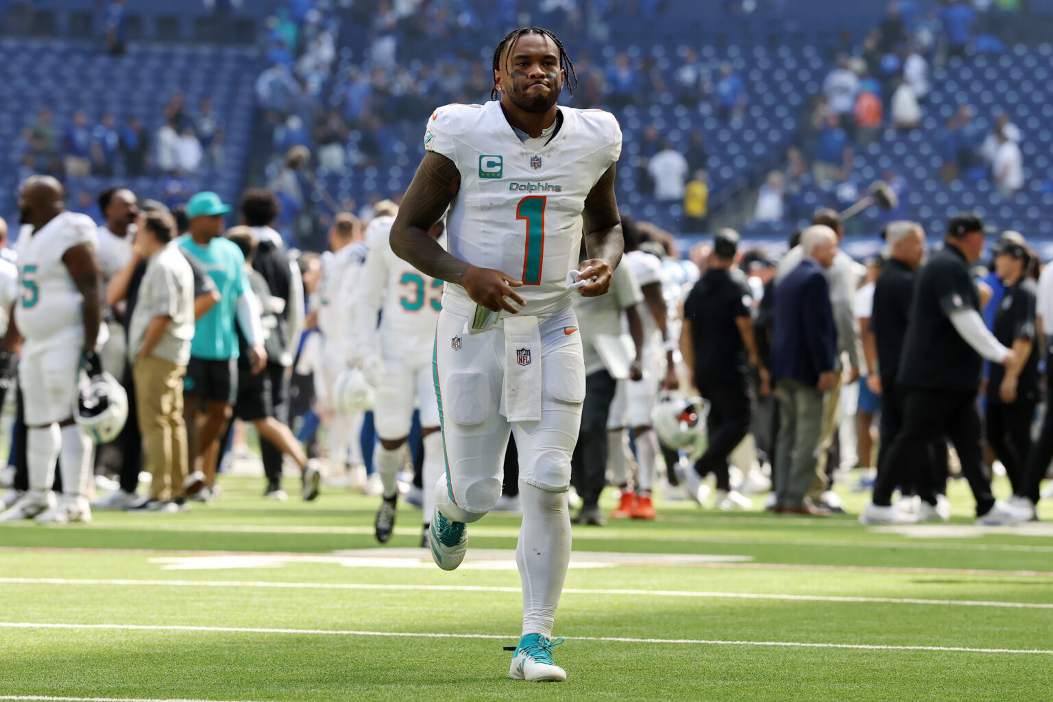 NFL Insider Shuts Down Speculation About Dolphins’ Tua Tagovailoa Being Cut