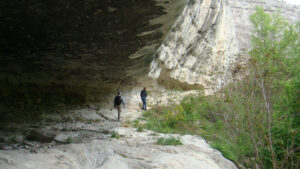DNA reveals Neandertals traveled thousands of kilometers into Asia
