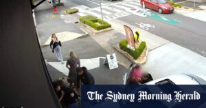Car ploughs into outdoor diner at Sydney cafe