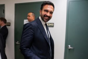 Zohran Mamdani Reacts to Hakeem Jeffries’ Endorsement