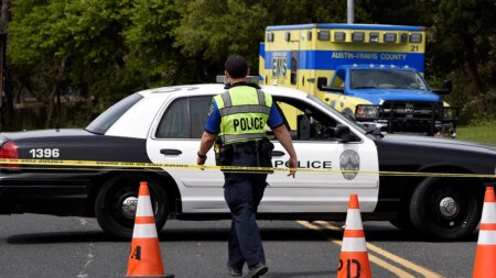 One hospitalized after 'critical incident' at Austin public library prompting massive police response