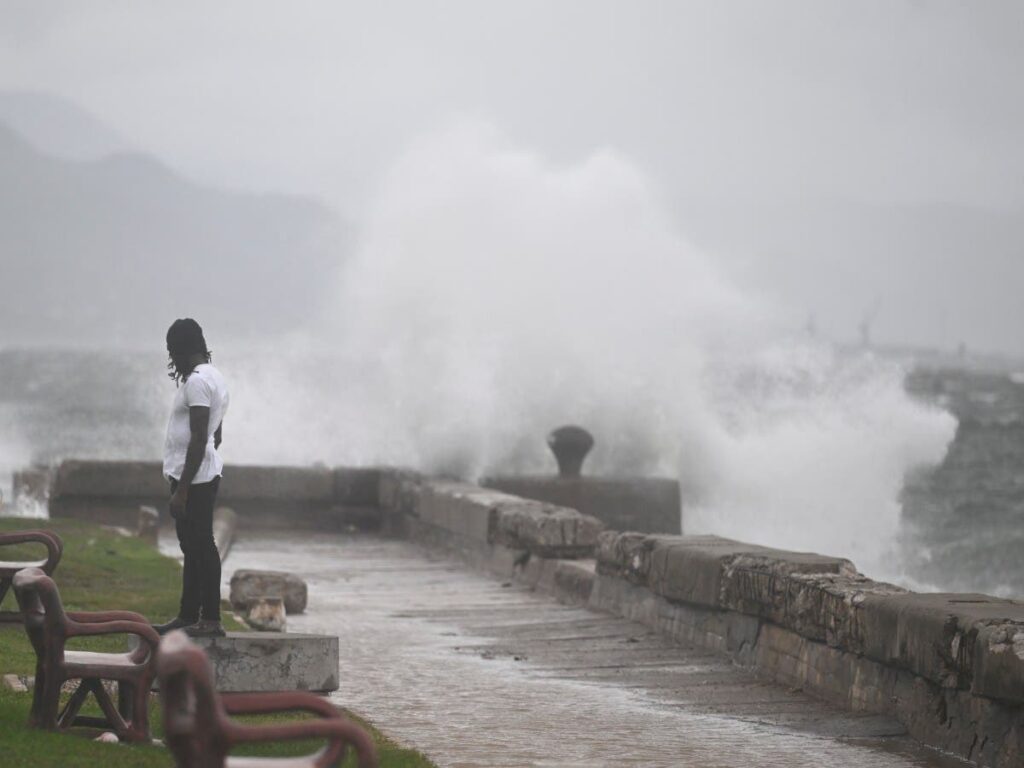 Live Video Captures Hurricane Melissa’s Devastating Landfall in Jamaica