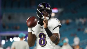 Ravens’ Lamar Jackson lights up Dolphins with 4 TDs in dominant return from injury