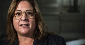 Former Manitoba premier, cabinet minister pay ethics fines after probe