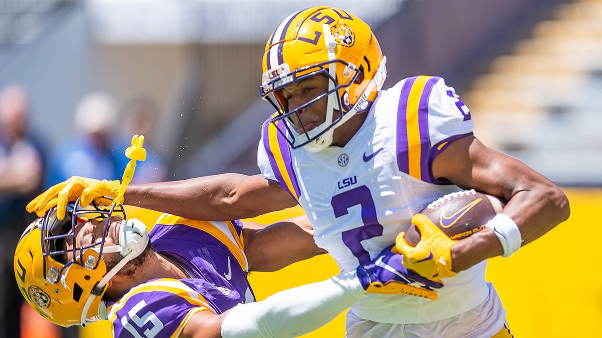 Kyren Lacy stiff arm