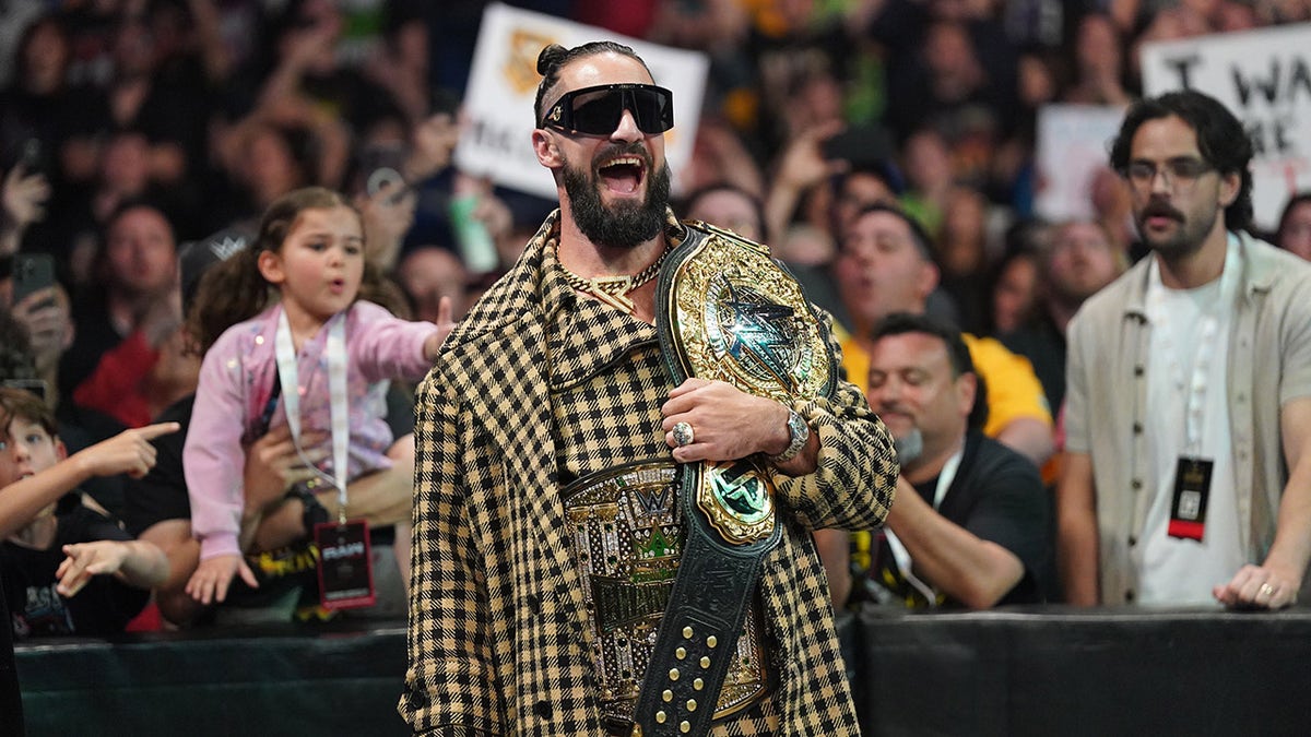 Seth Rollins enters the ring