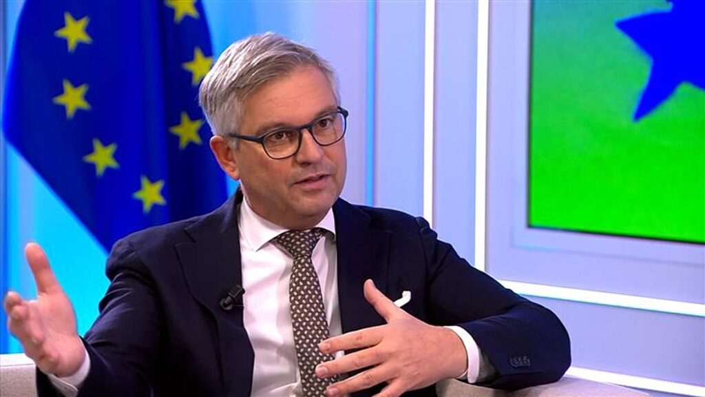 EU Migration Commissioner: ‘We need the trust of the people back’