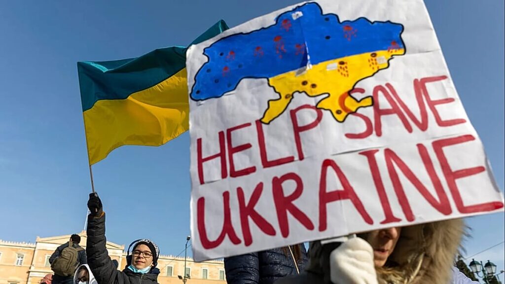 Does the EU import more from Russia than it gives Ukraine in aid?