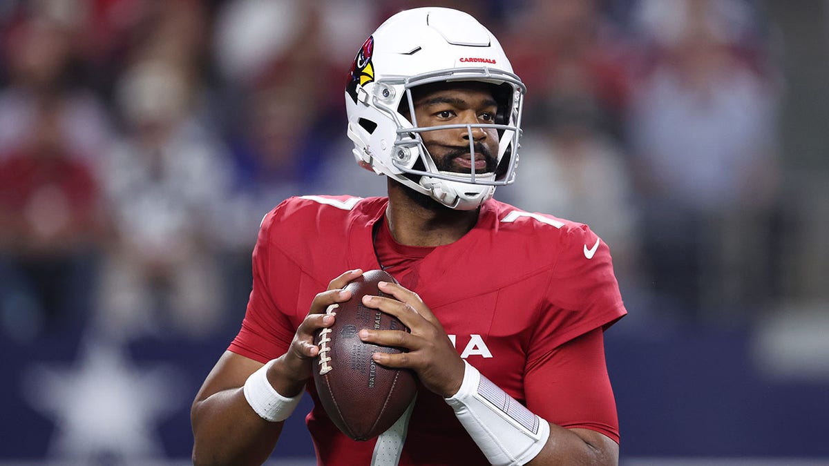 Jacoby Brissett looks to pass