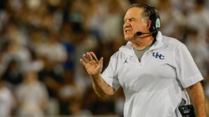 Bill Belichick releases statement insisting he won't be pursuing NFL coaching jobs