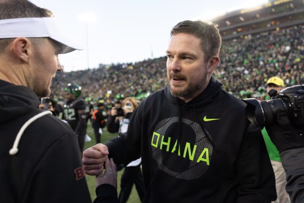 Dan Lanning Takes Shot at SEC Teams After Oregon Beats USC