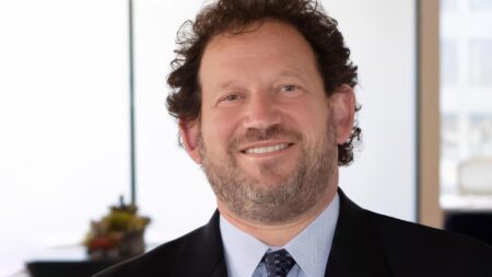 Finding Bargain Stocks In AI’s Shadow