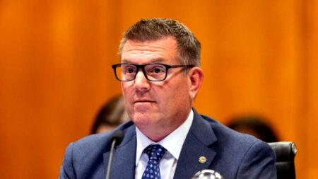 State party leader in stunning resignation