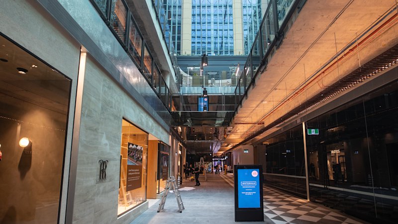 New Kingpin bowling alley and gym anchor revamped Melbourne shopping centre