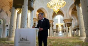 Carney signs investment pact, launches trade talks during UAE visit