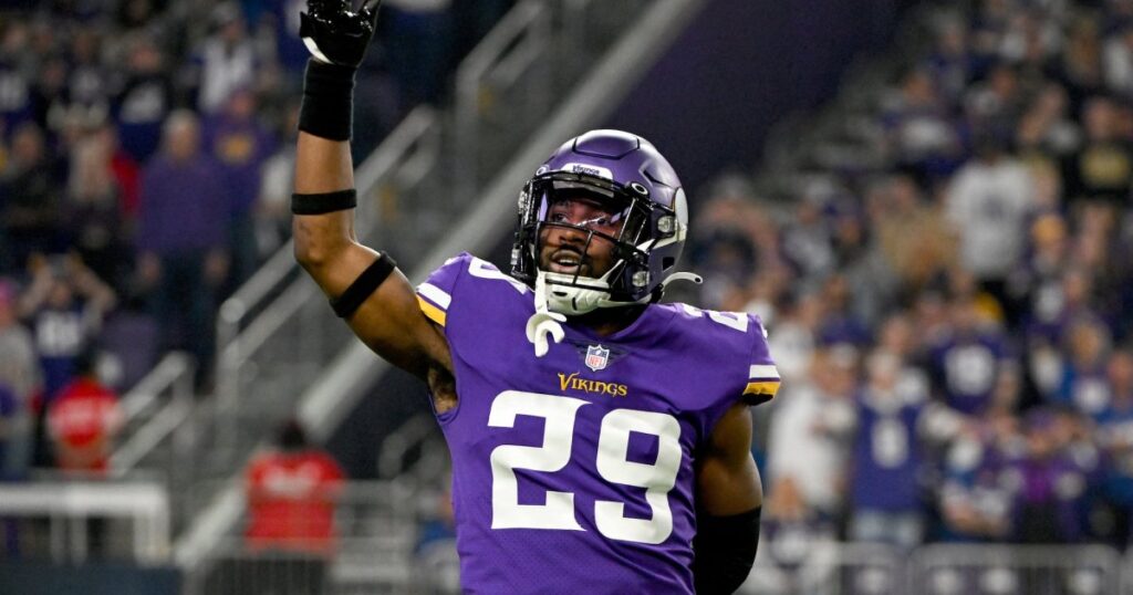 New York Jets’ Kris Boyd Has Bullet Lodged in Lung Following Shooting, Remains in Stable Condition: Report