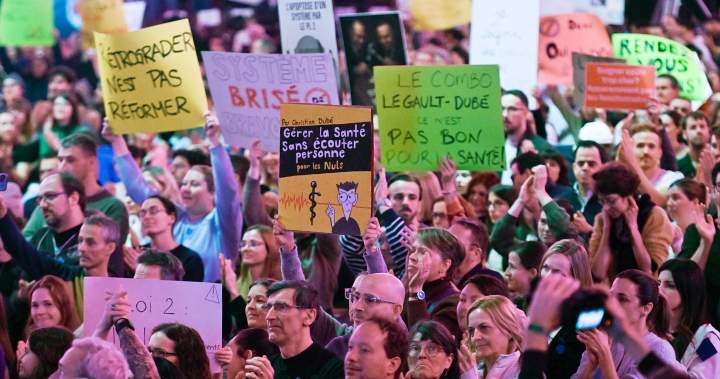 More than 10K people protest Quebec’s physician payment law at Bell Centre