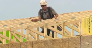 Kelowna’s unemployment rate jumps again, worse than height of COVID-19 pandemic