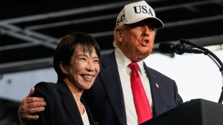 Chinese diplomat threatens to cut off new Japanese PM's head over Taiwan comments
