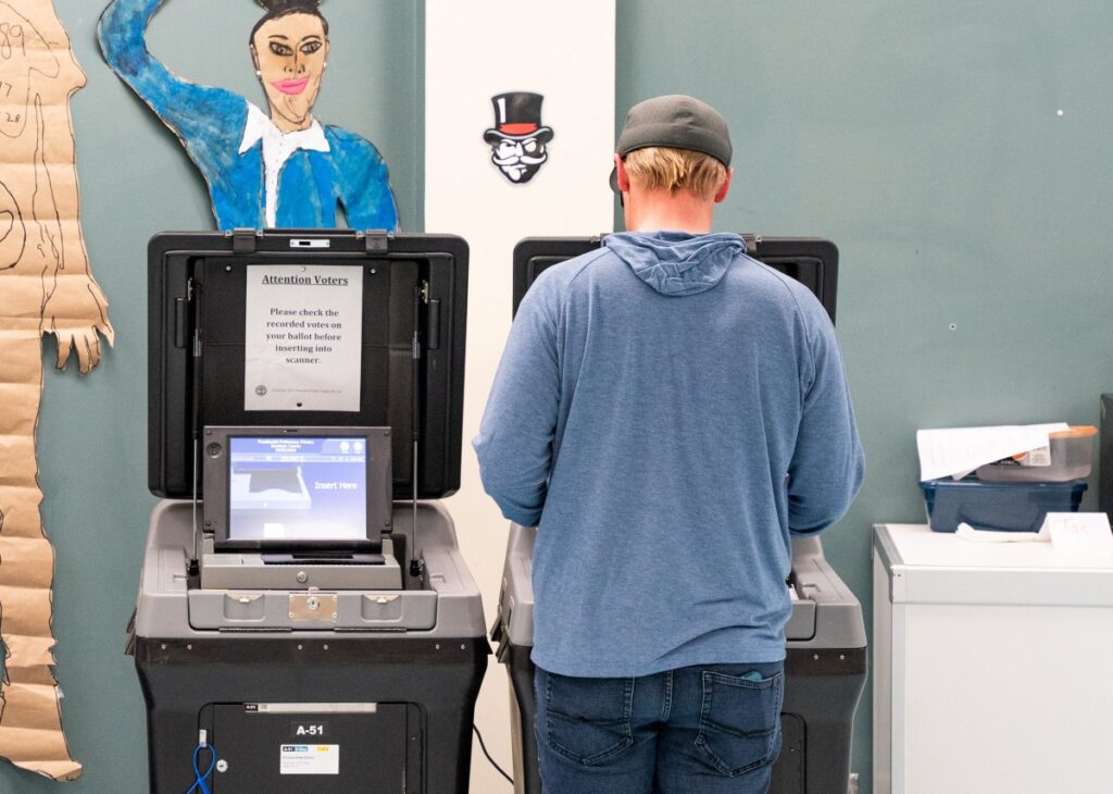 Final polls, predictions for winner of Tennessee special election