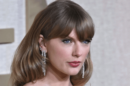 Woman Accused of ‘Harassing’ Taylor Swift in Lawsuit