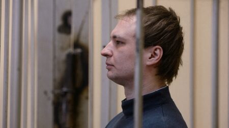 Russia ups jail sentence of US citizen to 10 years for beating prison staff
