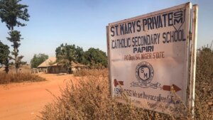 Nigeria secures release of 100 abducted schoolchildren from Catholic school after weeks in captivity