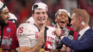 Fernando Mendoza, Julian Sayin, Diego Pavia and Jeremiyah Love tapped as Heisman Trophy finalists