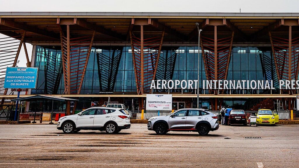 ‘Depart immediately’: State Department warns Americans as al Qaeda threatens to overrun African Nation