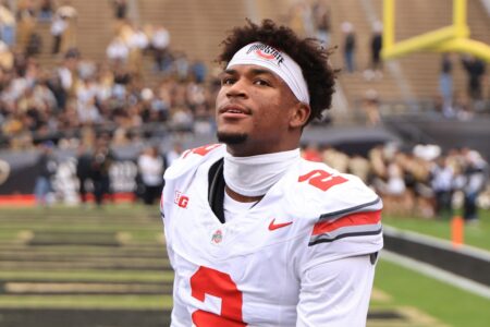 Ohio State Star Claims Nation’s Top Honor Ahead of College Football Playoff