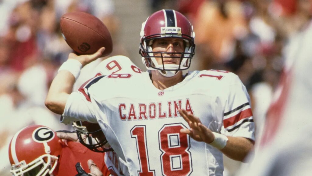 South Carolina legend Steve Taneyhill, known for iconic 'home run' touchdown celebration, dead at 52