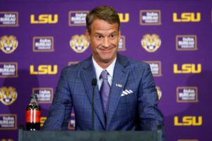 LSU, Lane Kiffin Could Land Program-Altering Transfer QB