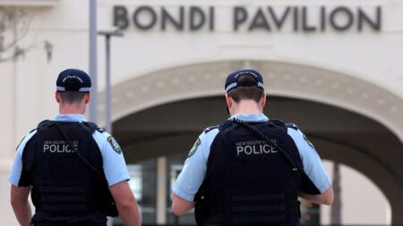 Australian authorities release 7 men detained over possible violent plot in wake of Bondi Beach shooting