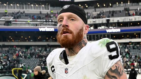 Raiders star does not 'give a s—' about potentially landing the top draft pick amid rough season