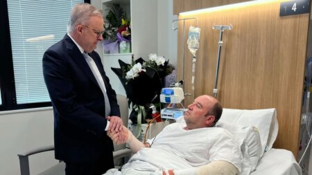 Australian prime minister announces national bravery honors after antisemitic terror attack