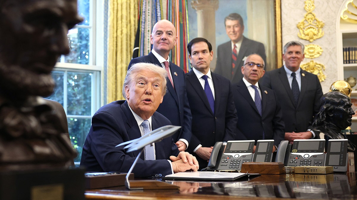 Donald Trump speaks in Oval Office