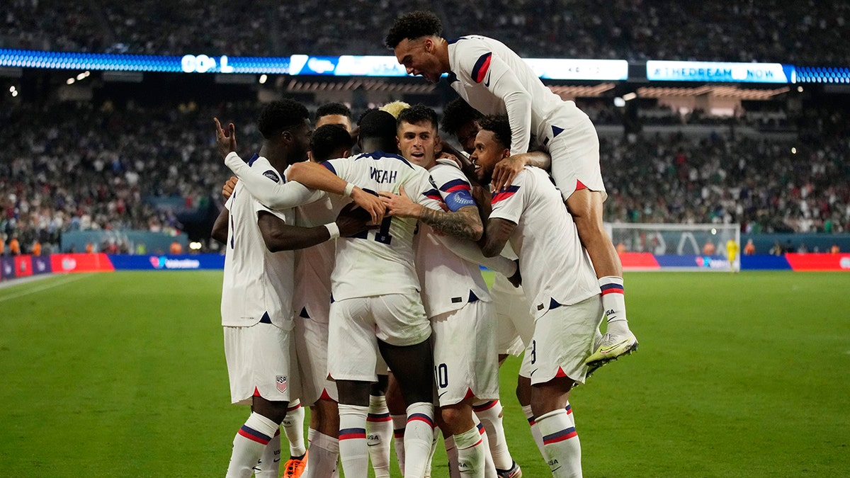USMNT celebrating