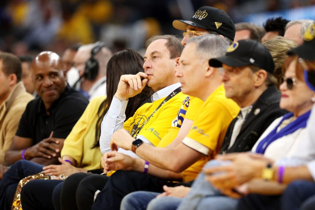 Warriors Owner Fires Back at Fan in Email Amid Team Struggles