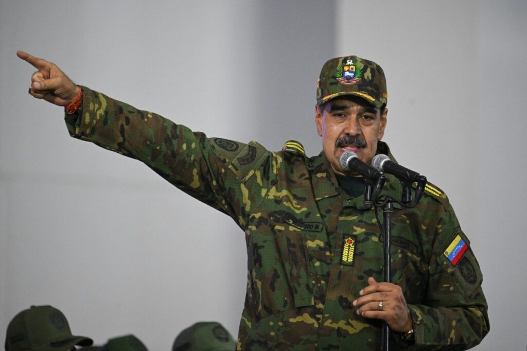 US hits Maduro’s family with new harsh sanctionsÂ