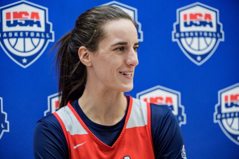 Caitlin Clark Stunned by Steph Curry’s Viral Pregame Moment