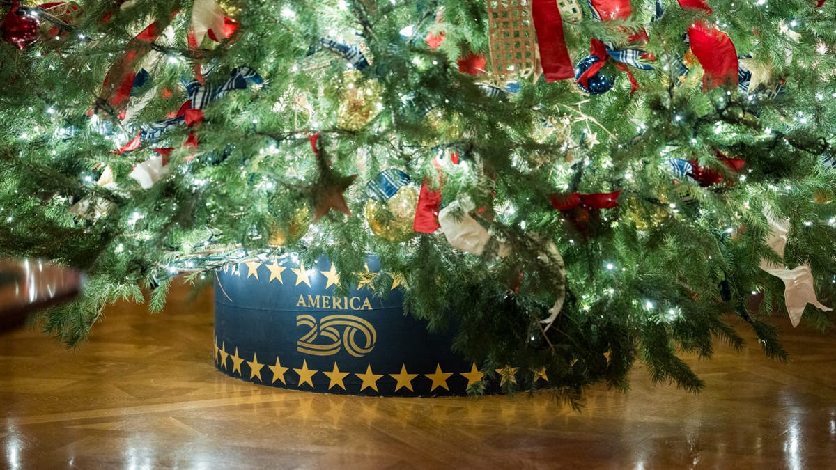 The theme in the East Room is "Home is Where the Heart Is: America, Our Home."Â The room is filled with patriotic decorations to celebrate the upcoming 250th anniversary of the signing of the Declaration of Independence. Â (Official White House Photo by Andrea Hanks)