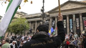 Melbourne activists warned not to use Bondi grief for protests